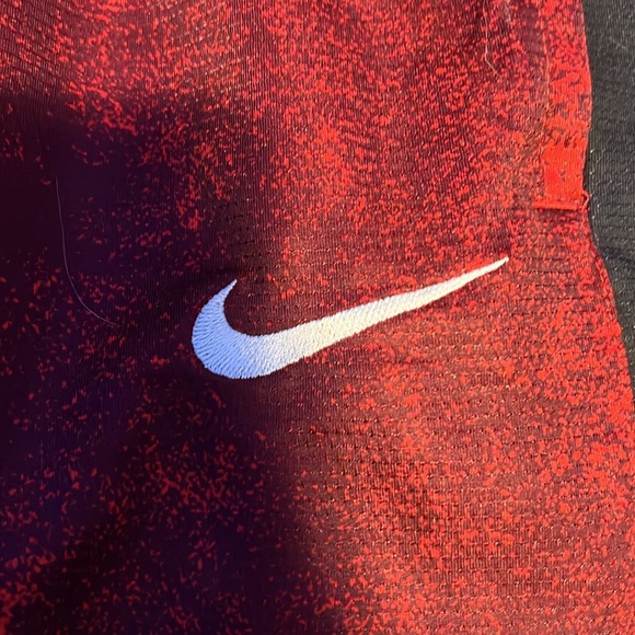 red nike dri fit shorts - Picture 3 of 5